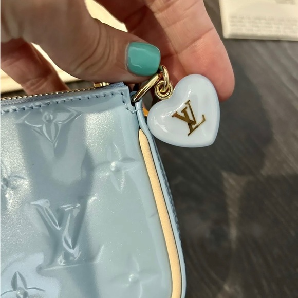 RARE: NWT Louis Vuitton Mini Pochette Accessoires Valentine Lollipop Blue - Picture 4 of 14